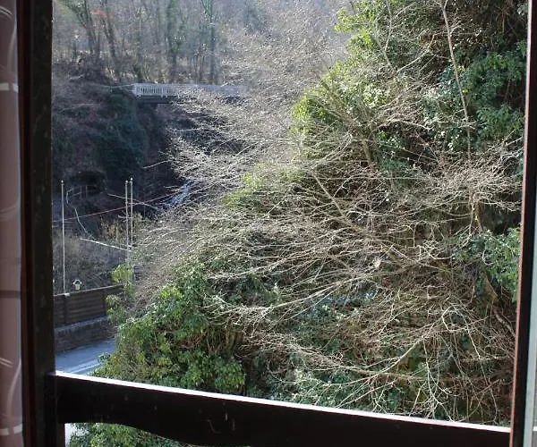 Haus Zur Entersburg Vendégház *